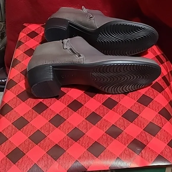 Ecco Charcoal Ankle Booties - Picture 3 of 3